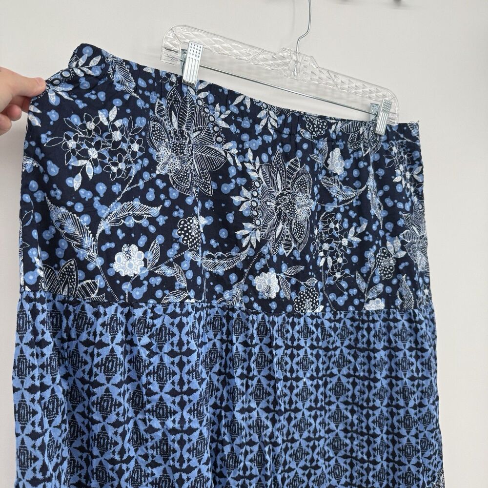 Basic Editions Blue Pattern Elastic Midi Skirt Pl… - image 4